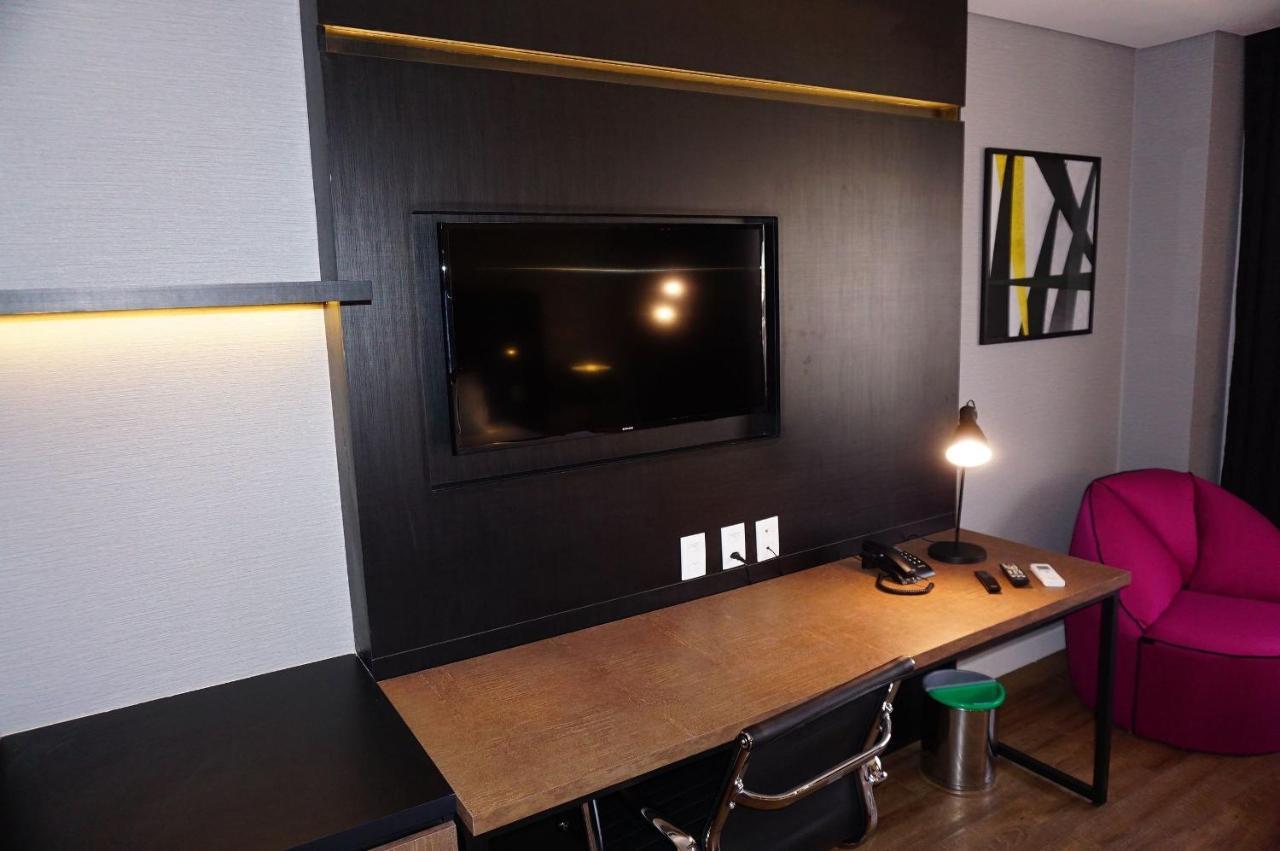 Cantinn Qs17 Suite De Luxo Com Cama King Size Goiânia Exterior foto